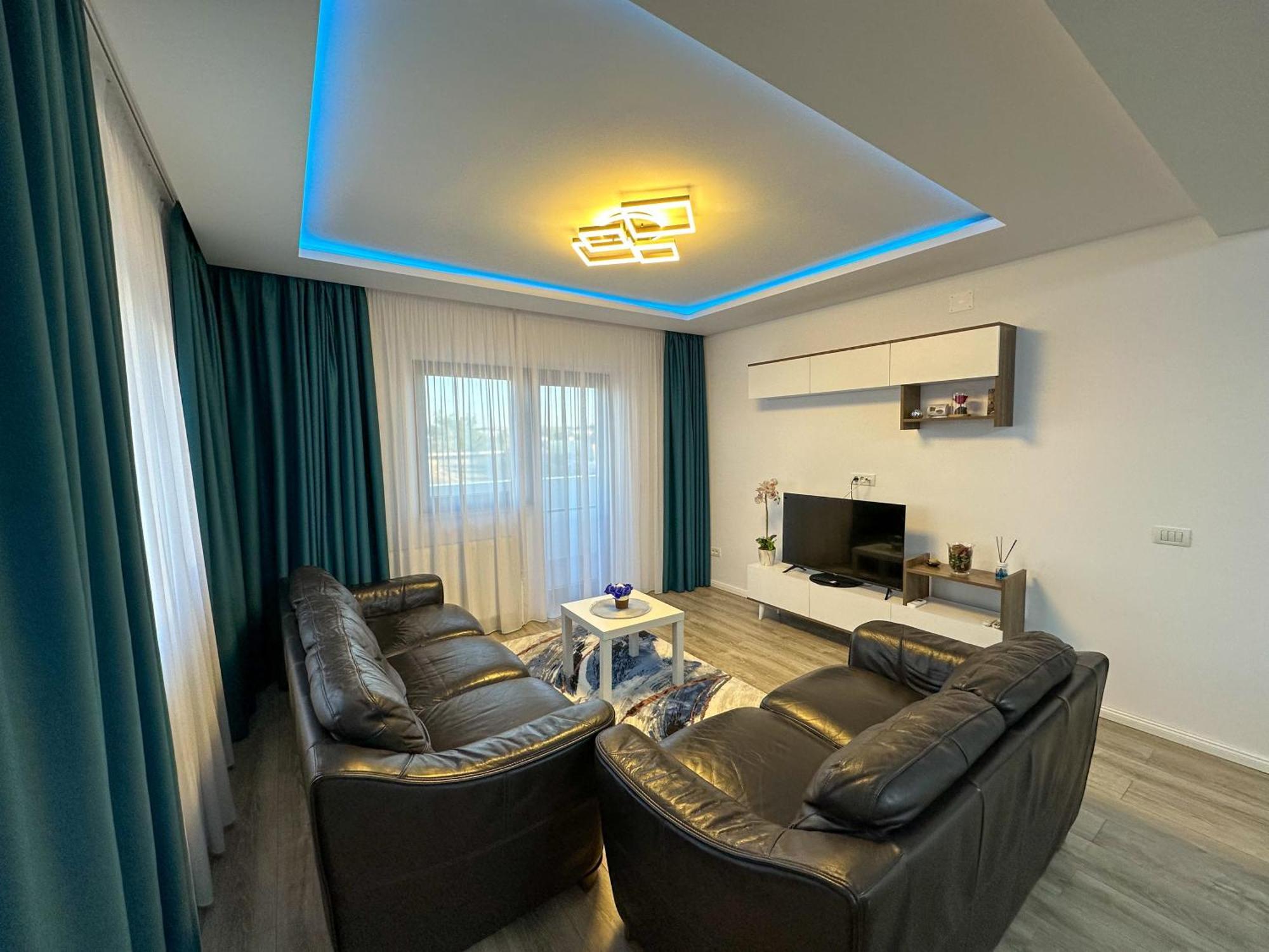 Zim Family Airport Apartment Otopeni Ngoại thất bức ảnh