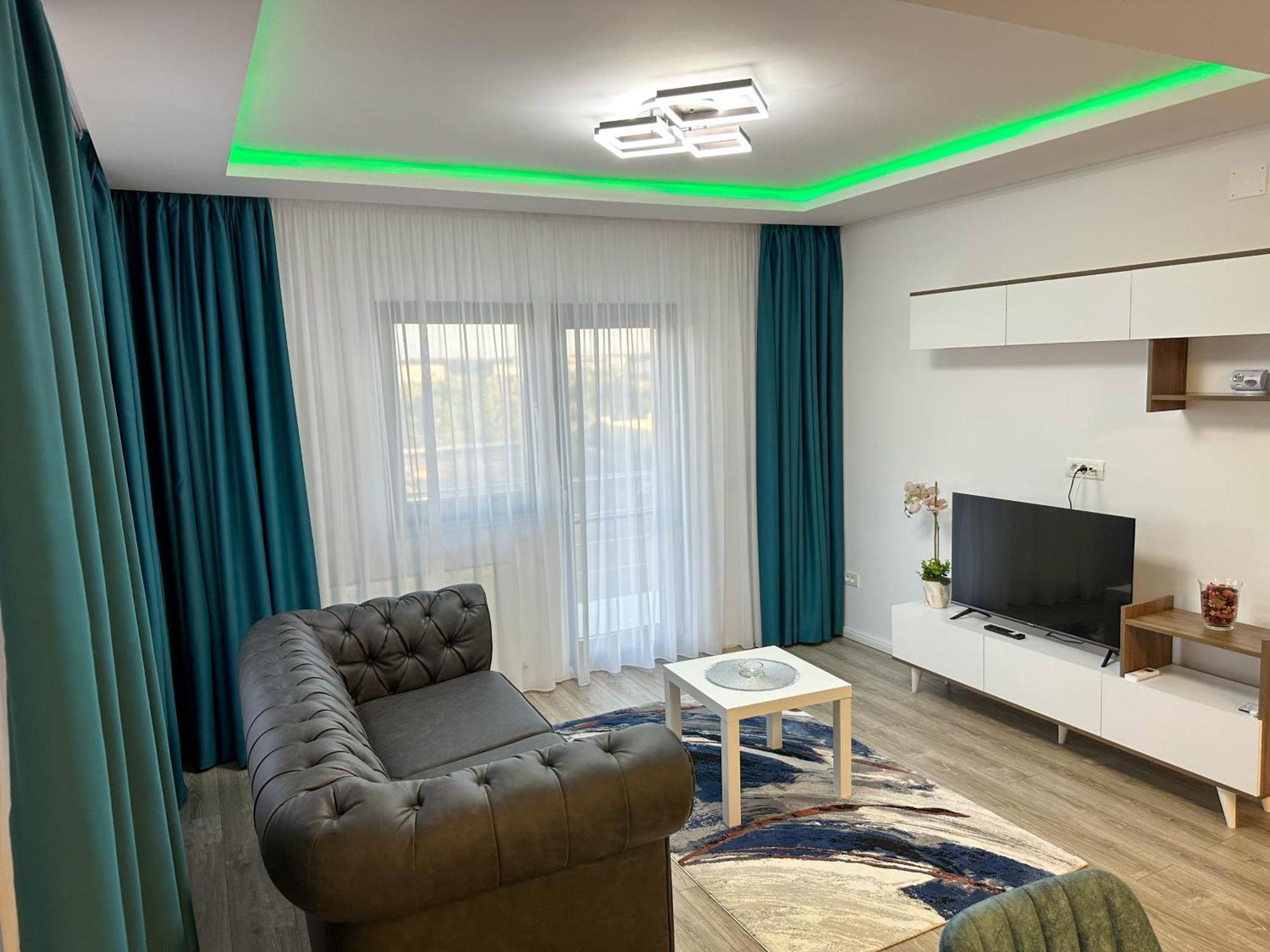 Zim Family Airport Apartment Otopeni Ngoại thất bức ảnh