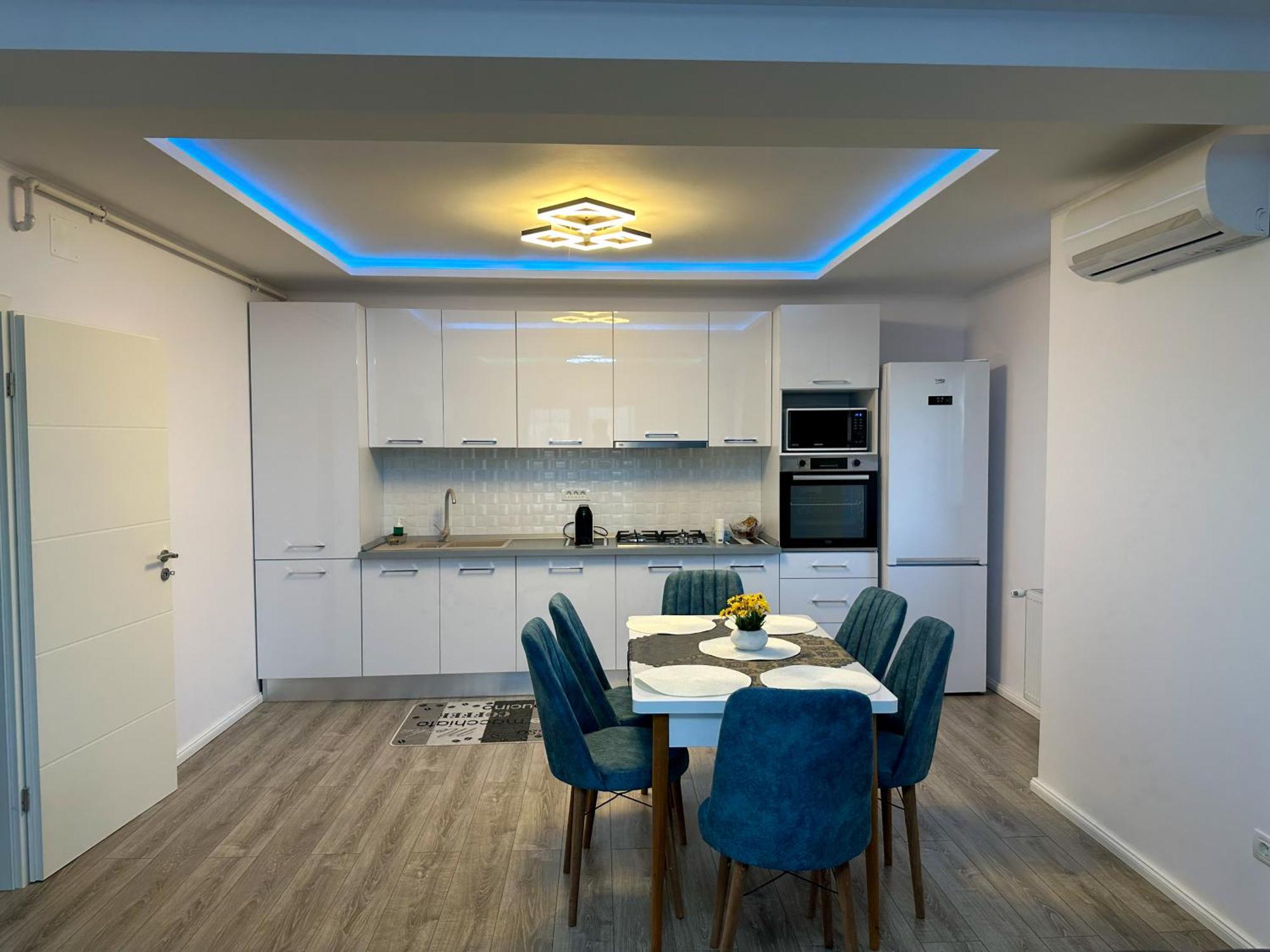 Zim Family Airport Apartment Otopeni Ngoại thất bức ảnh